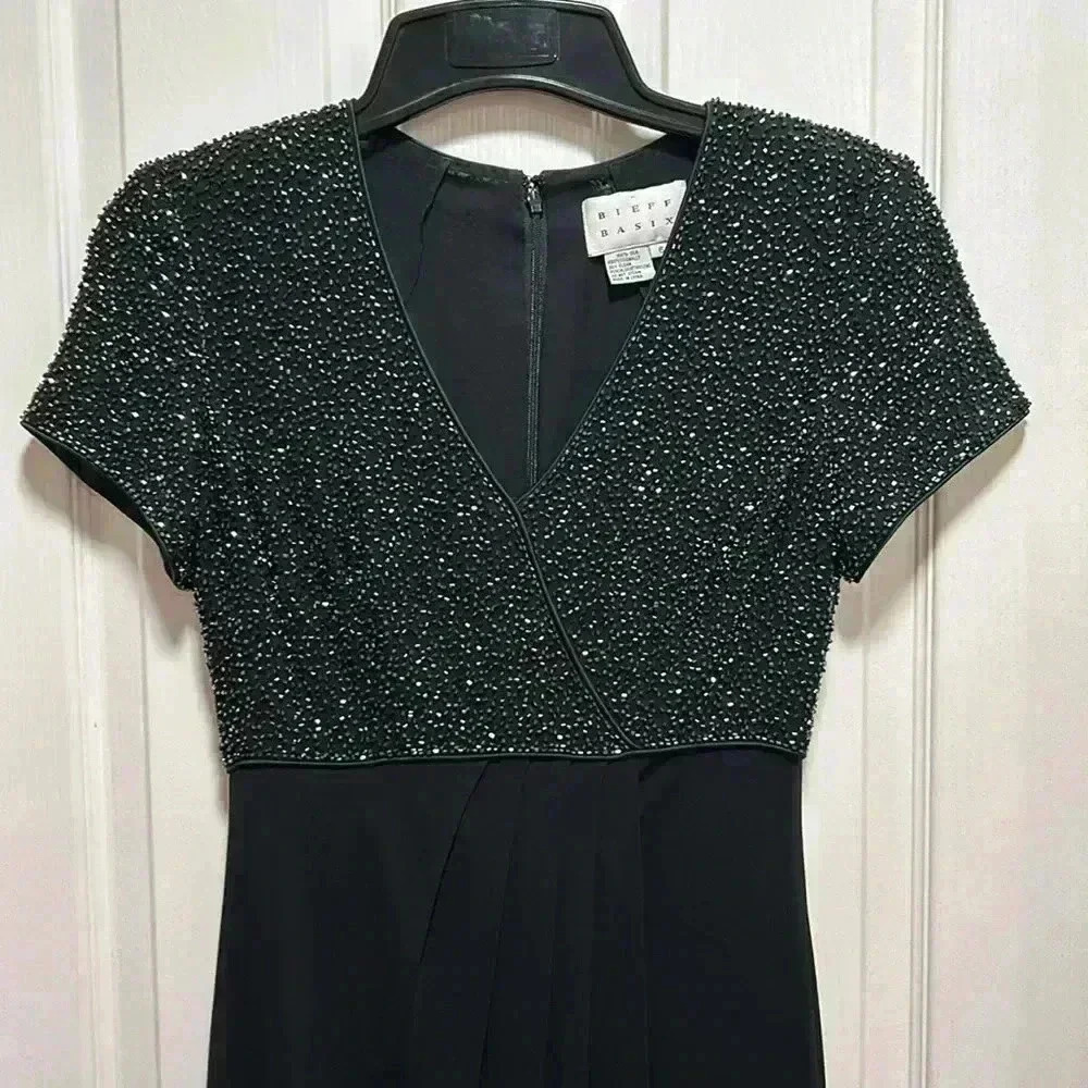 Bieff Basix 100% Silk Black Formal Dress Beaded Bodess Short Sleeve Wrap FLAW